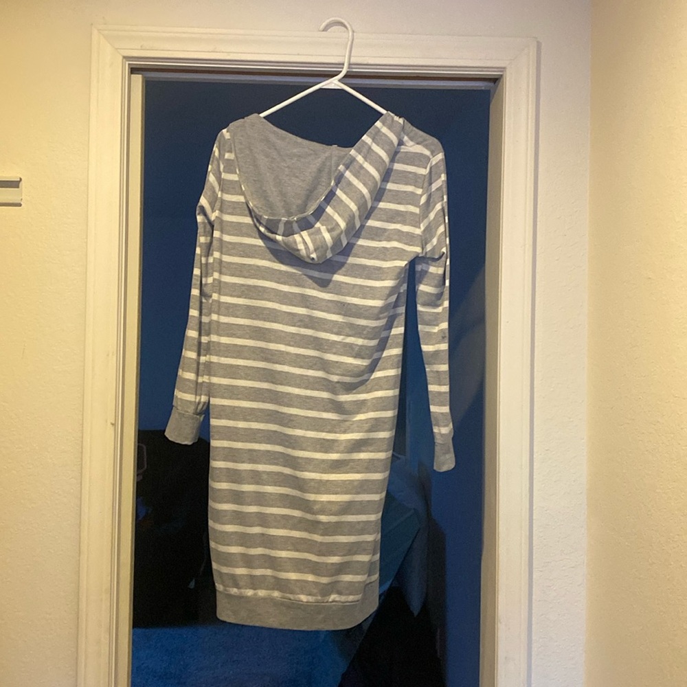 Long sleeves hoodie dress